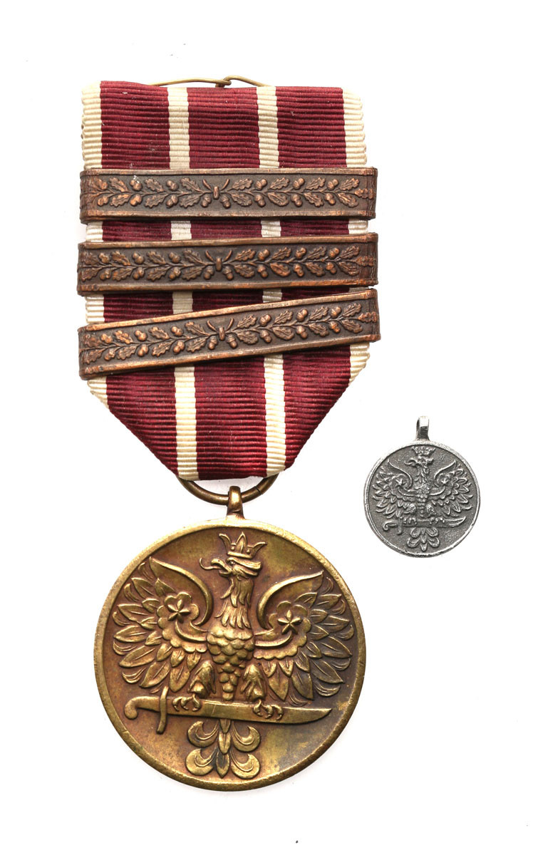 II RP. Medale Polska Swemu Obrońcy, 2 sztuki
